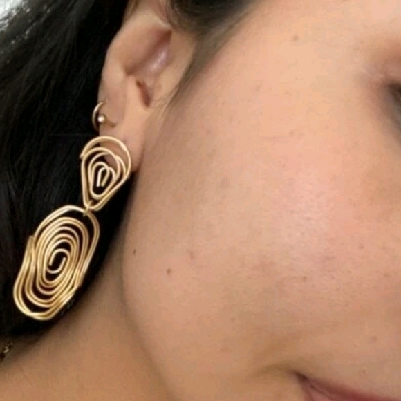 Women's Gold abstract maximalist twist spiral boho big statement earrings new - Picture 3 of 9